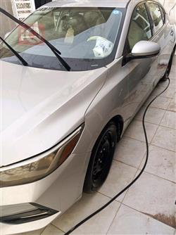 نيسان سنترا